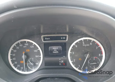 2018 Infiniti Qx30 Premium из США, поврежденный, VIN SJKCH5CR0JA051889